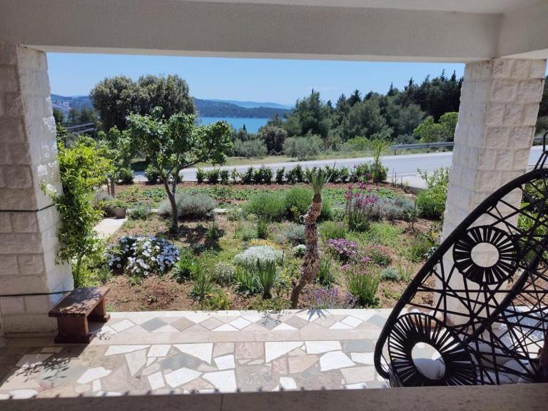 Apartments Tomas Trogir Zewnętrze zdjęcie