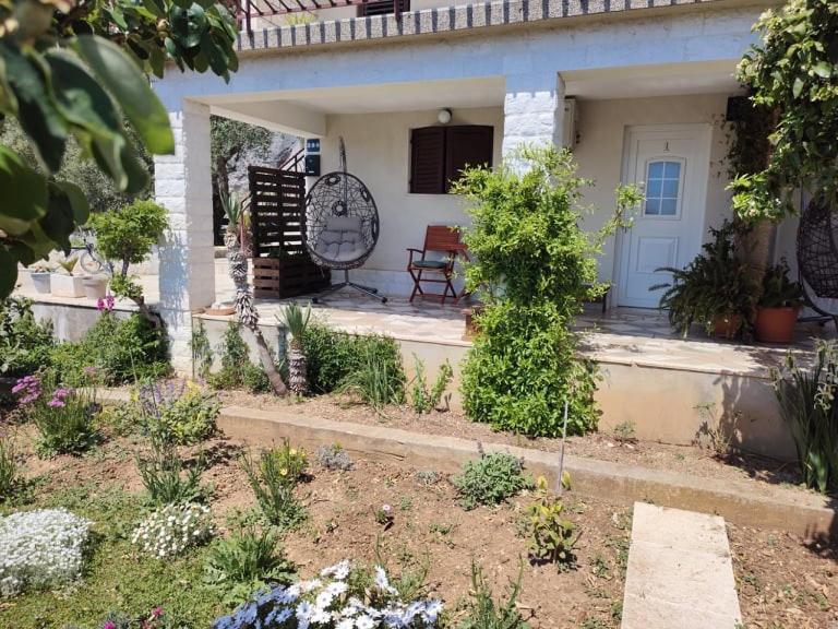 Apartments Tomas Trogir Zewnętrze zdjęcie