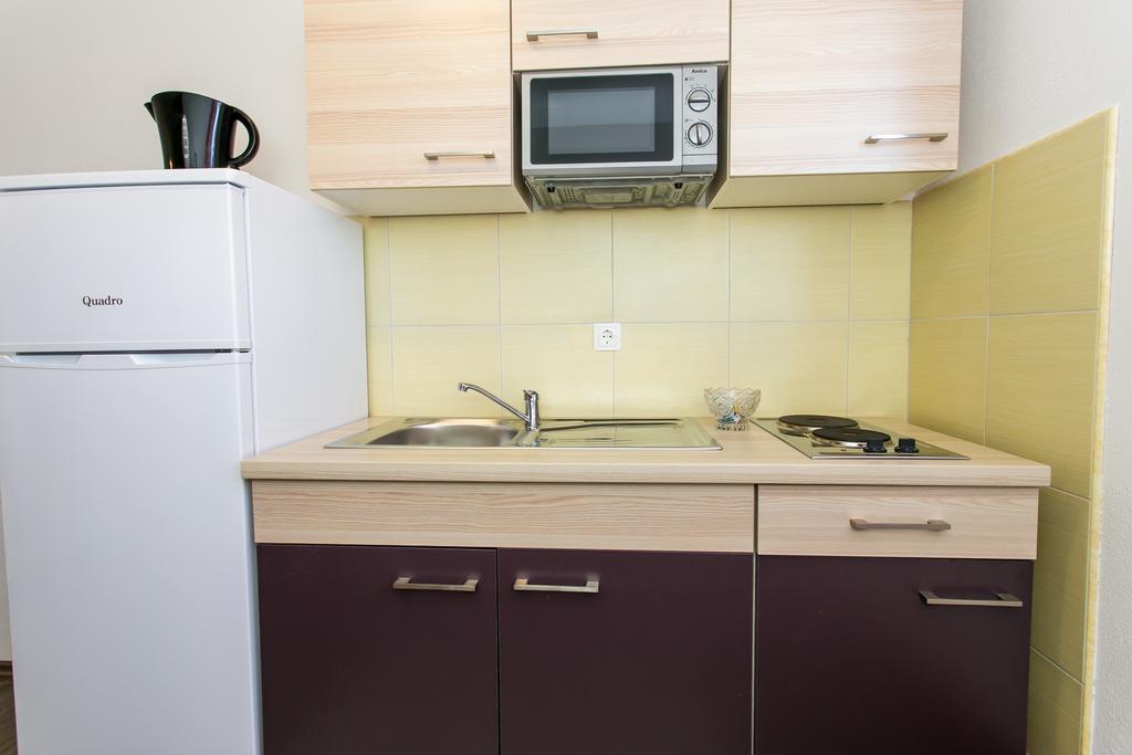 Apartments Tomas Trogir Zewnętrze zdjęcie